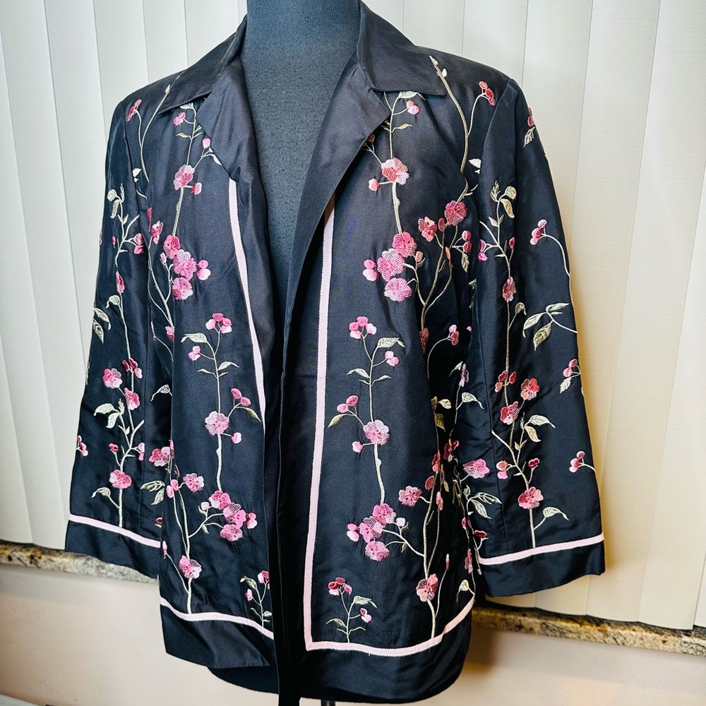 Drapers & Damons Floral Embroidered Women's Jacket/Cardigan Size Small